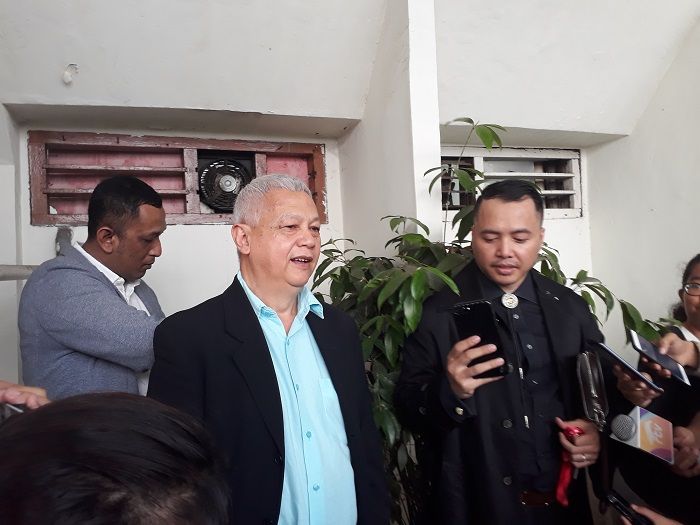 Kuasa hukum Gisella Anastasia, Andreas Sapta usai sidang di Pengadilan Negeri Jakarta Selatan, Rabu (5/12/2018) (Lalu Hendri Bagus/Grid.ID)