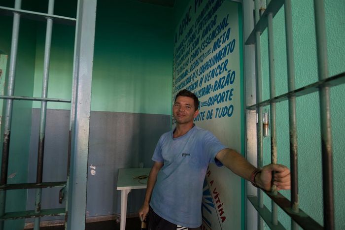 sel dalam penjara APAC Brasil