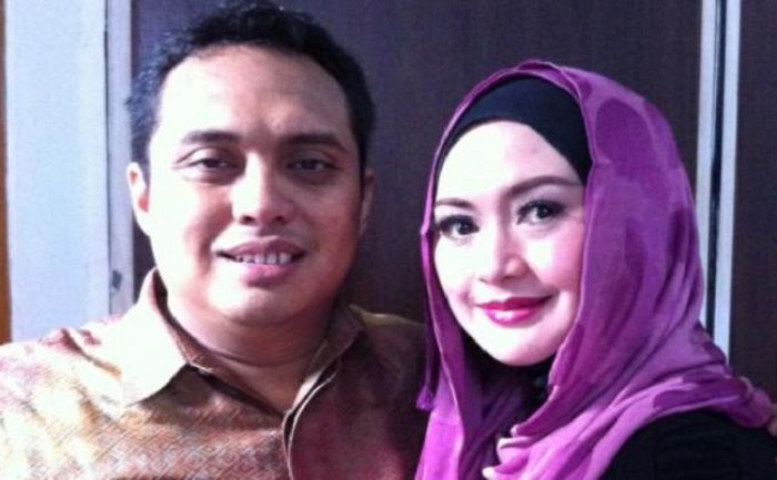 Eddies Adelia saat masih menikah dengan Ferry Ludwankara.