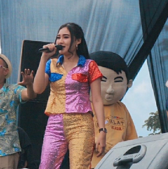 Megahnya ulang tahun bisnis Bu Dendy, sempat undang Nella Kharisma