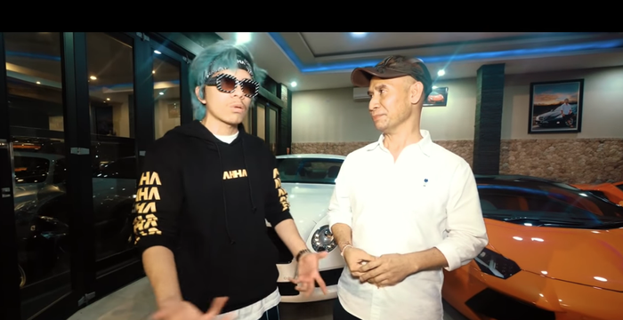 Ajik Krisna dan Atta