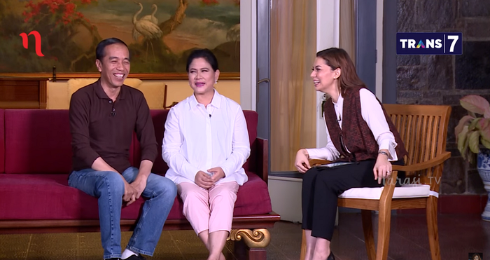 JOKOWI, IRIANA DAN NADJWA SIHAB