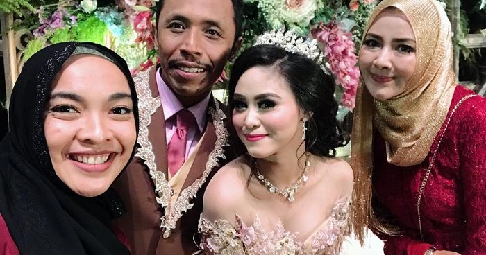 Potret bahagia Pemeran Mas Pur di sinetron Tukang Ojek Pentolan, Furry Setya menikah dengan Dwinda