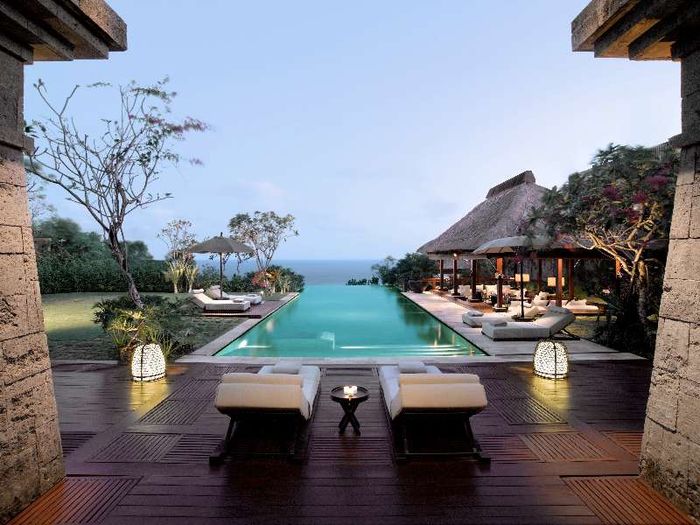 Hotel milik Dita Soedarjo - Bulgari Resort Bali