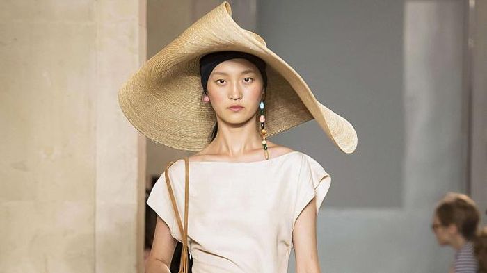 Oversized hat