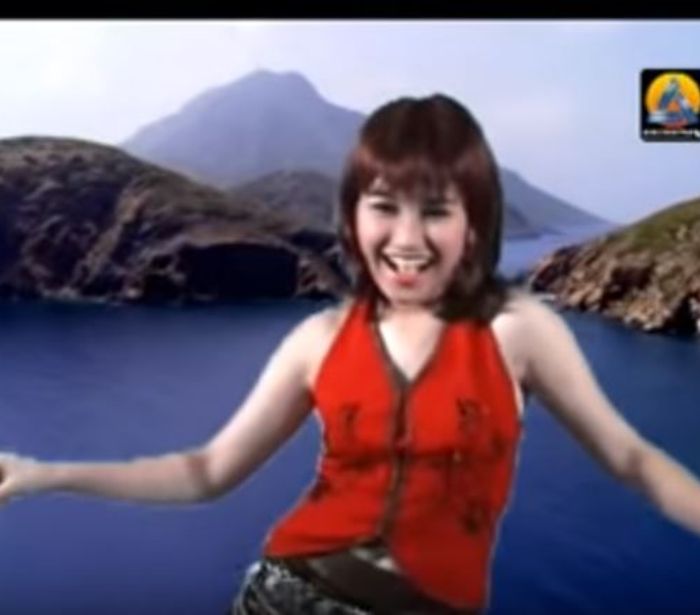 Intip Transformasi Penampilan Ayu Ting Ting dari Jaman Alamat Palsu Hingga Sekarang