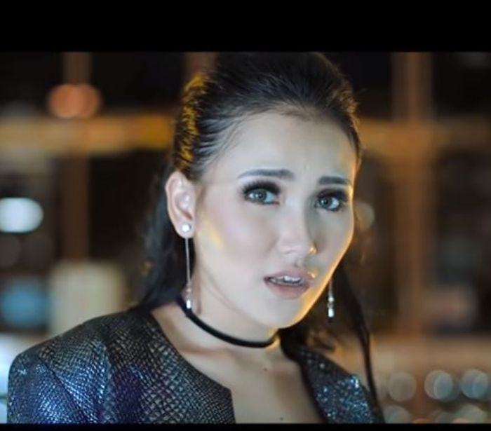 Intip Transformasi Penampilan Ayu Ting Ting dari Jaman Alamat Palsu Hingga Sekarang