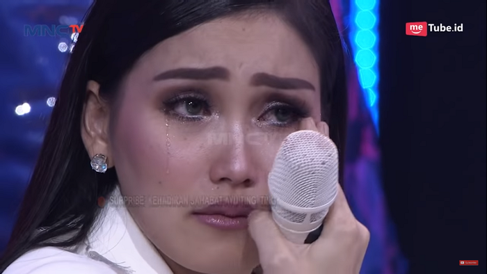 Ayu Ting Ting teringat perjuangannya berkat burger