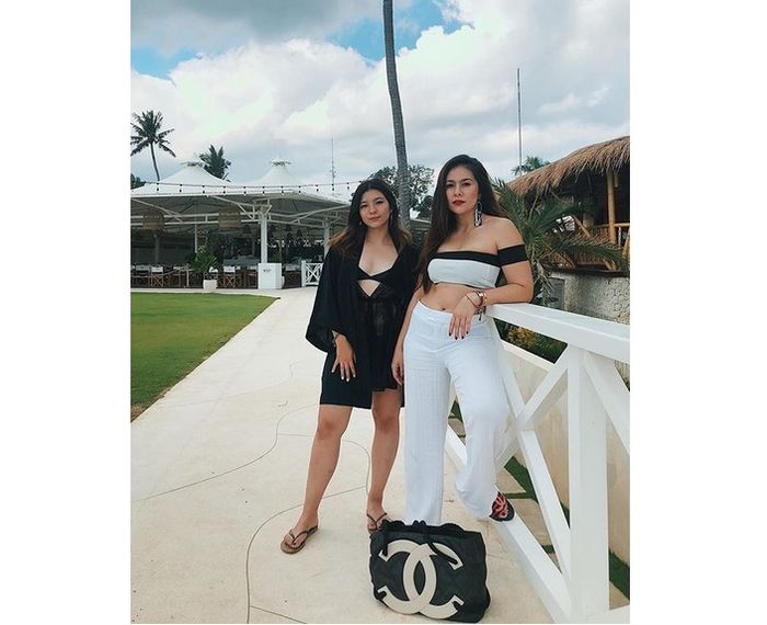 Shaloom dan Wulan Guritno
