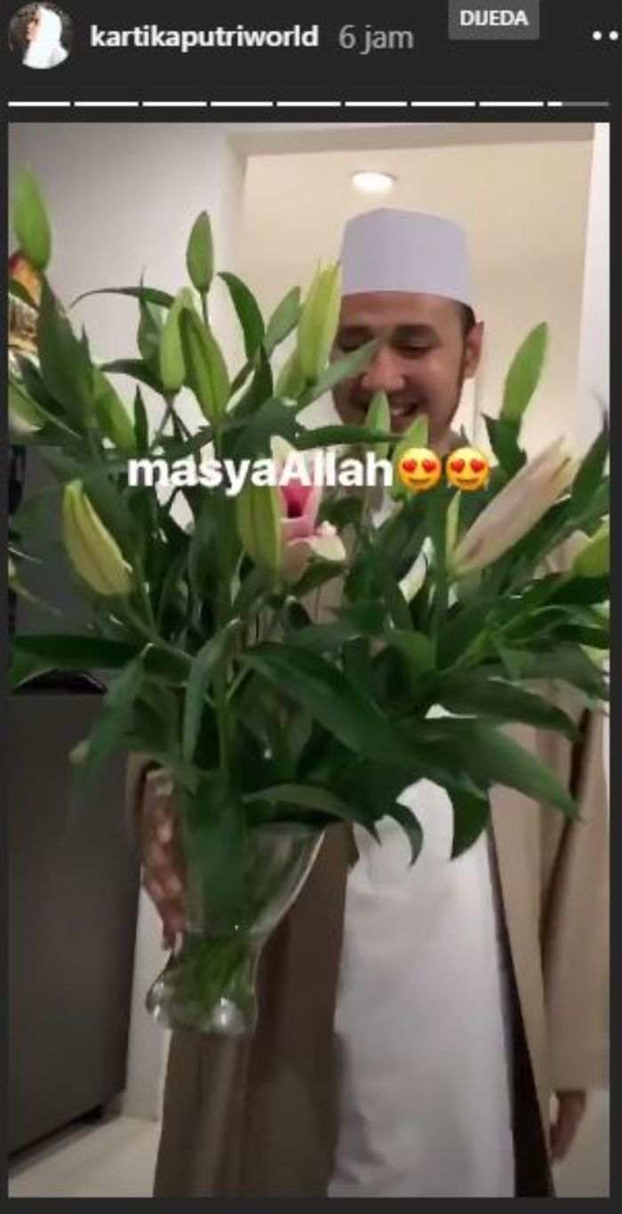 Kartika Putri dapat kejutan Hari Ibu dan Habib Usman.
