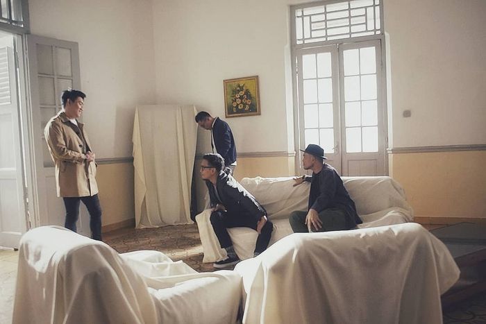 Seventeen saat syuting MV Jangan Dulu Pergi