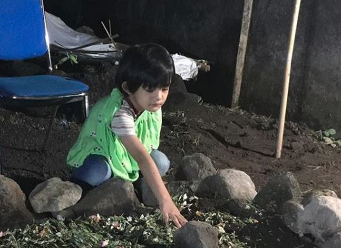 Hafuza Dhamiri, Anak Herman Sikumbang, Gitaris Seventeen