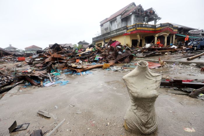 Suasana dampak tsunami selat sunda di Desa Sumber Jaya, Kecamatan Sumur, Kabupaten Pandeglang, Bante
