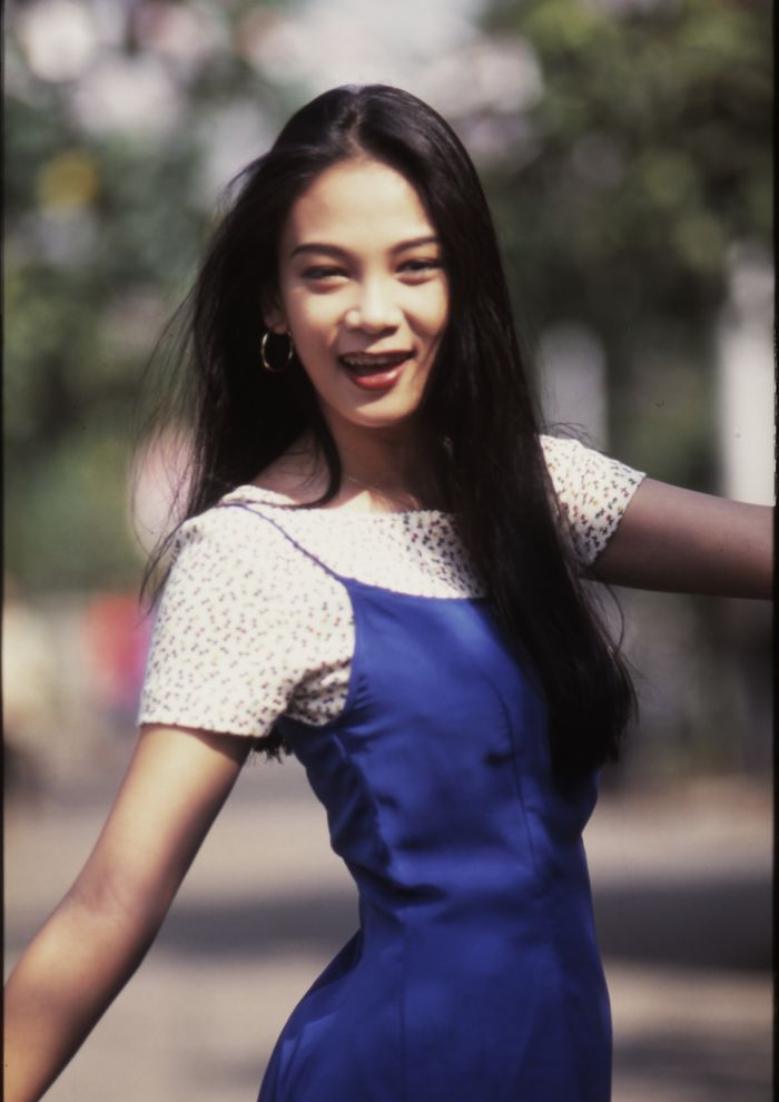 Transformasi Gaya Dian Nitami Dari Single Sampai Nikahi Anjasmara