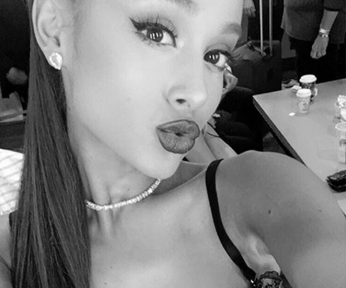 duck face