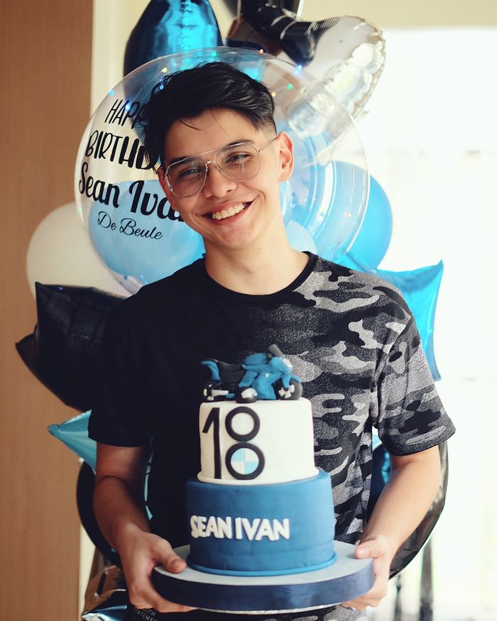 Potret ganteng Sean Ivan saat berulang tahun