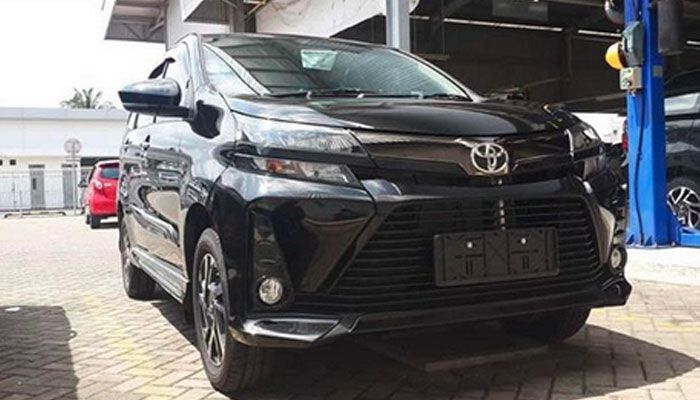 Tampang depan New Toyota Veloz