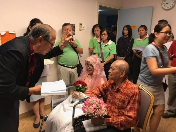 Pasangan ini ketika mengucap sumpah sehidup semati