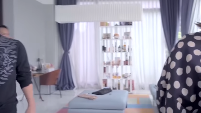 Salah satu sudut kamar Momo