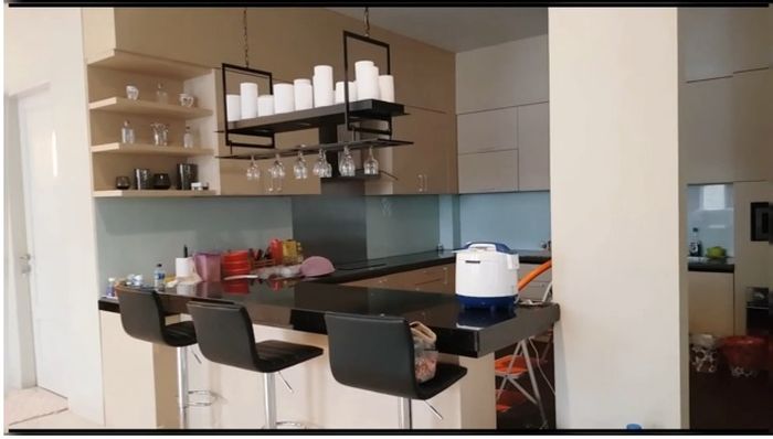 Dapur Bersih di rumah Bu Dendy