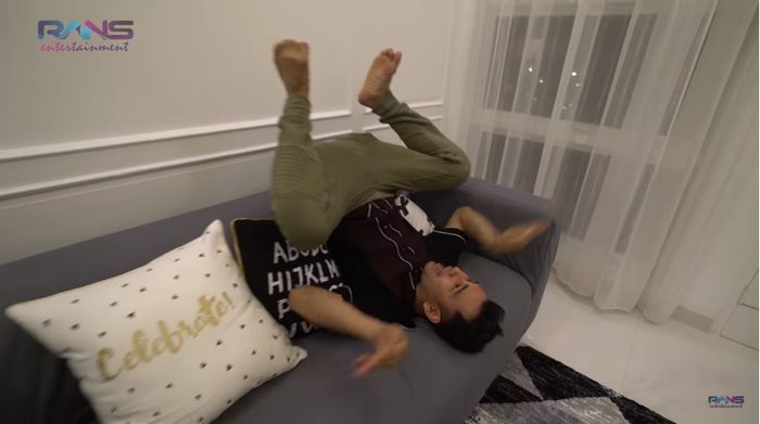 Raffi Ahmad di rumah Ria Ricis