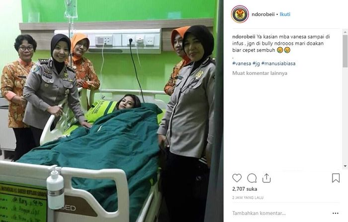 Foto Vanessa Angel terbaring di rumah sakit yang beredar di Instagram.