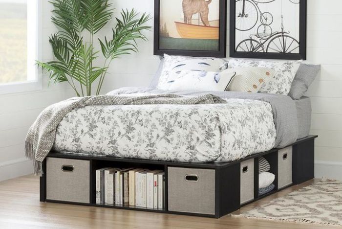 Tempat tidur dengan penyimpanan