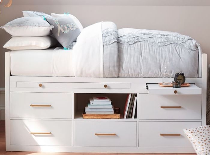Tempat tidur dengan penyimpanan