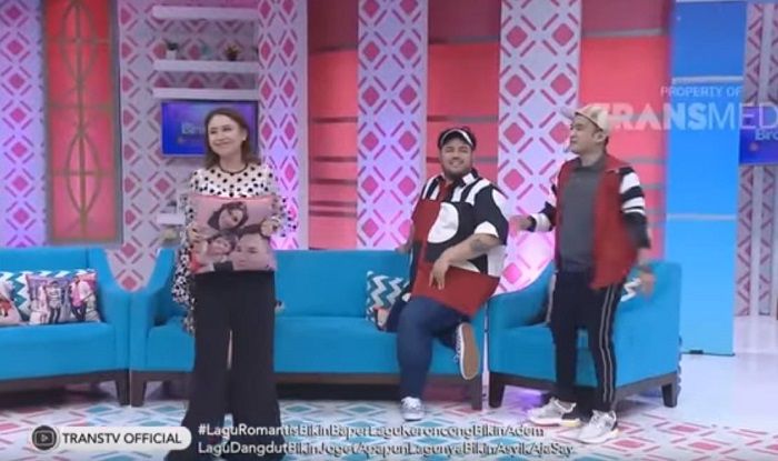 Rossa saat jadi bintang tamu di acara Brownis