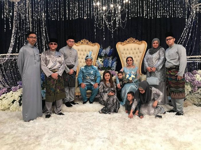 Bubu bersama keluarga besarnya