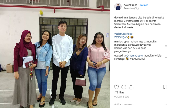 Davin Kirana bersama TKI di <a href='https://makassar.tribunnews.com/tag/malaysia' title='Malaysia'>Malaysia</a>