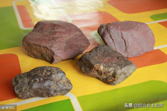 Meski demikian, Zhuda Shu bingung akan menjual batu tersebut kemana.