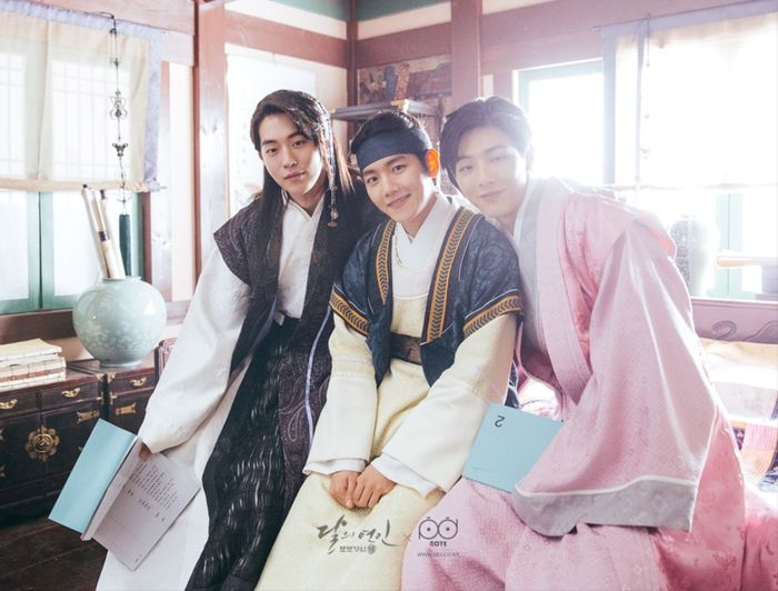 Moon Lovers