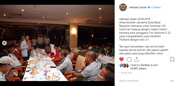 Saking Senang Jadi Juara Piala AFF U-22 2019, Pemain Timnas U-22 Indonesia Ini Ajak Piala Makan Hingga Tidur Bareng!