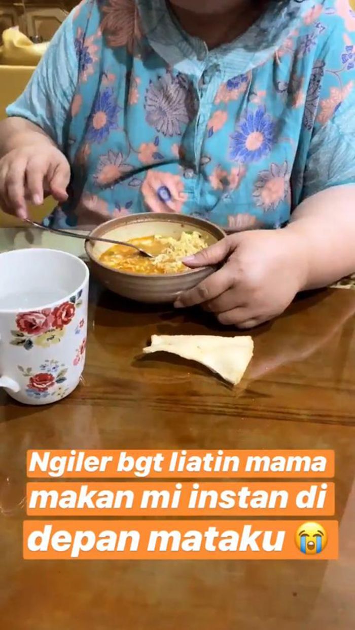 Tasya Kamila tergoda mi instan