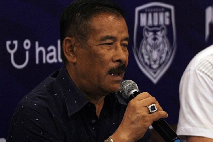 Manajer Persib Bandung Umuh Muchtar.