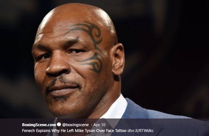 Petinju legendaris asal Amerika Serikat, Mike Tyson terlihat garang dengan tato di wajahnya.