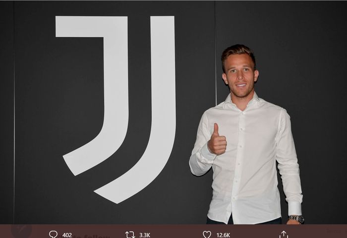 Arthur Melo, resmi pindah dari Barcelona ke Juventus.