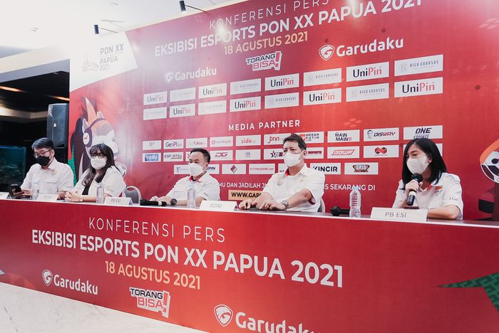 Konferensi Pers Eksibisi ESPORTS PON XX Papua 2021