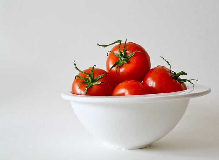 Ini efek samping terlalu banyak makan tomat