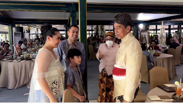 Raffi Ahmad Bangga Foto Bareng Presiden Di Jogja Jokowi Keluhkan