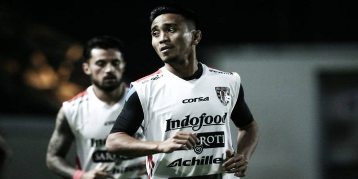 Gelandang Bali United, Taufiq