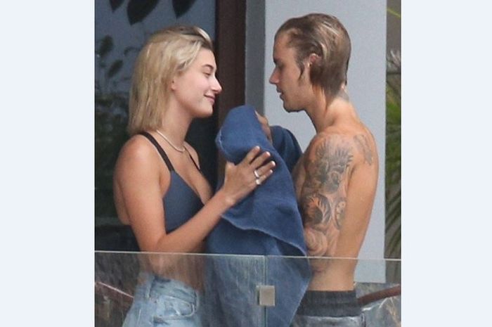 Hailey Baldwin dan Justin Bieber kembali kepergok bareng (dok. E! Online)