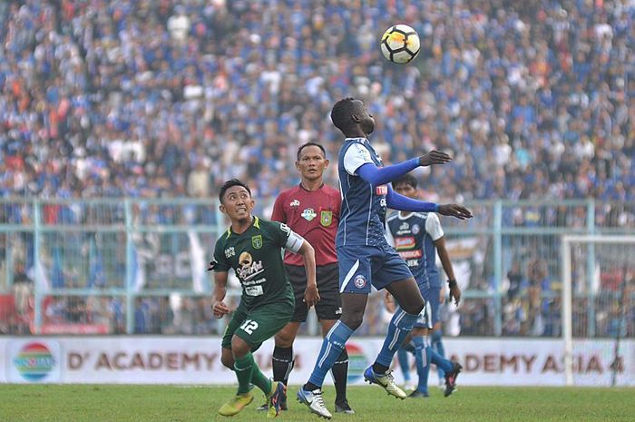 Teka-Teki Striker Asing Baru Arema FC Warnai Bursa Transfer Liga 1 2019