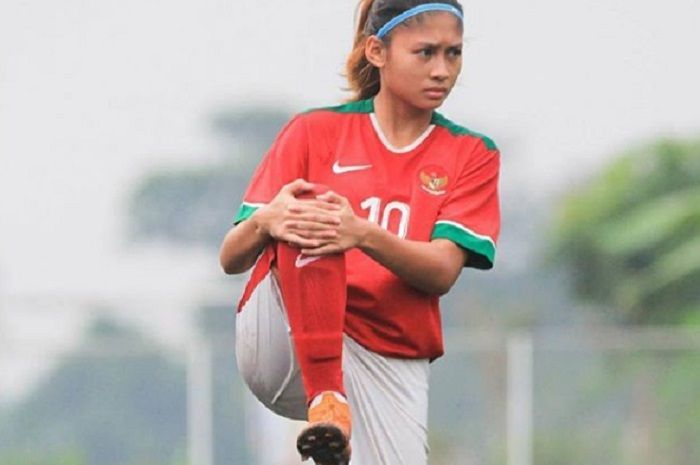  Zahra Muzdalifah, Pemain Tim Nasional Sepak Bola Putri 