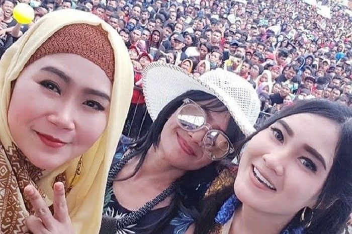 Megahnya ulang tahun bisnis Bu Dendy, sempat undang Nella Kharisma