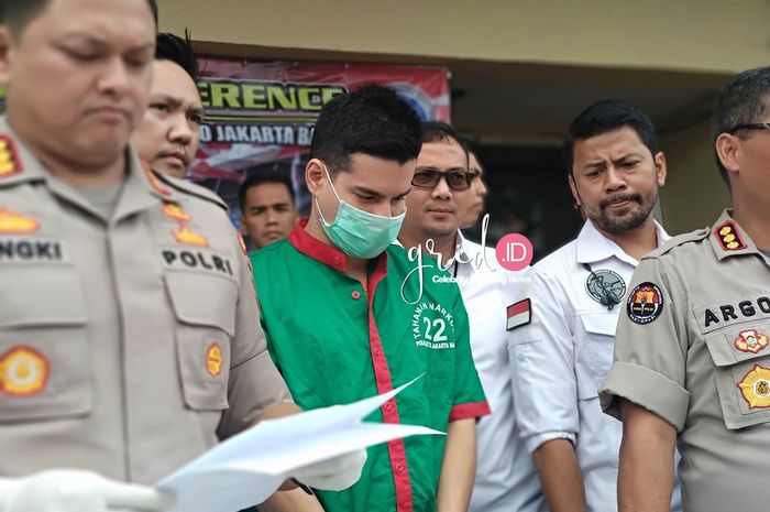 Steve Emmanuel saat ditemui Grid.ID di Polres Metro Jakarta Selatan, Kamis (27/12/2018).