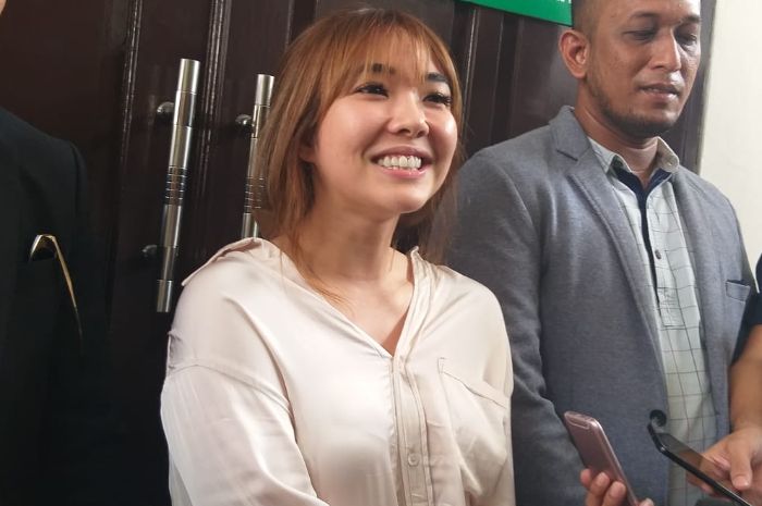 Gisella Anastasia saat ditemui Grid.ID di kawasan Pengadilan Negeri Jakarta Selatan, Rabu (9/1/2019).