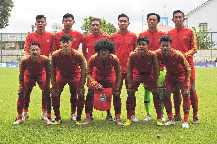 Timnas U-18 Indonesia saat hendak menghadapi timnas U-18 Filipina pada matchday pertama Piala AFF U-18 2019, Selasa (6/8/2019).