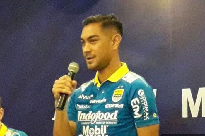 Omid Nazari, pemain anyar Persib Bandung.